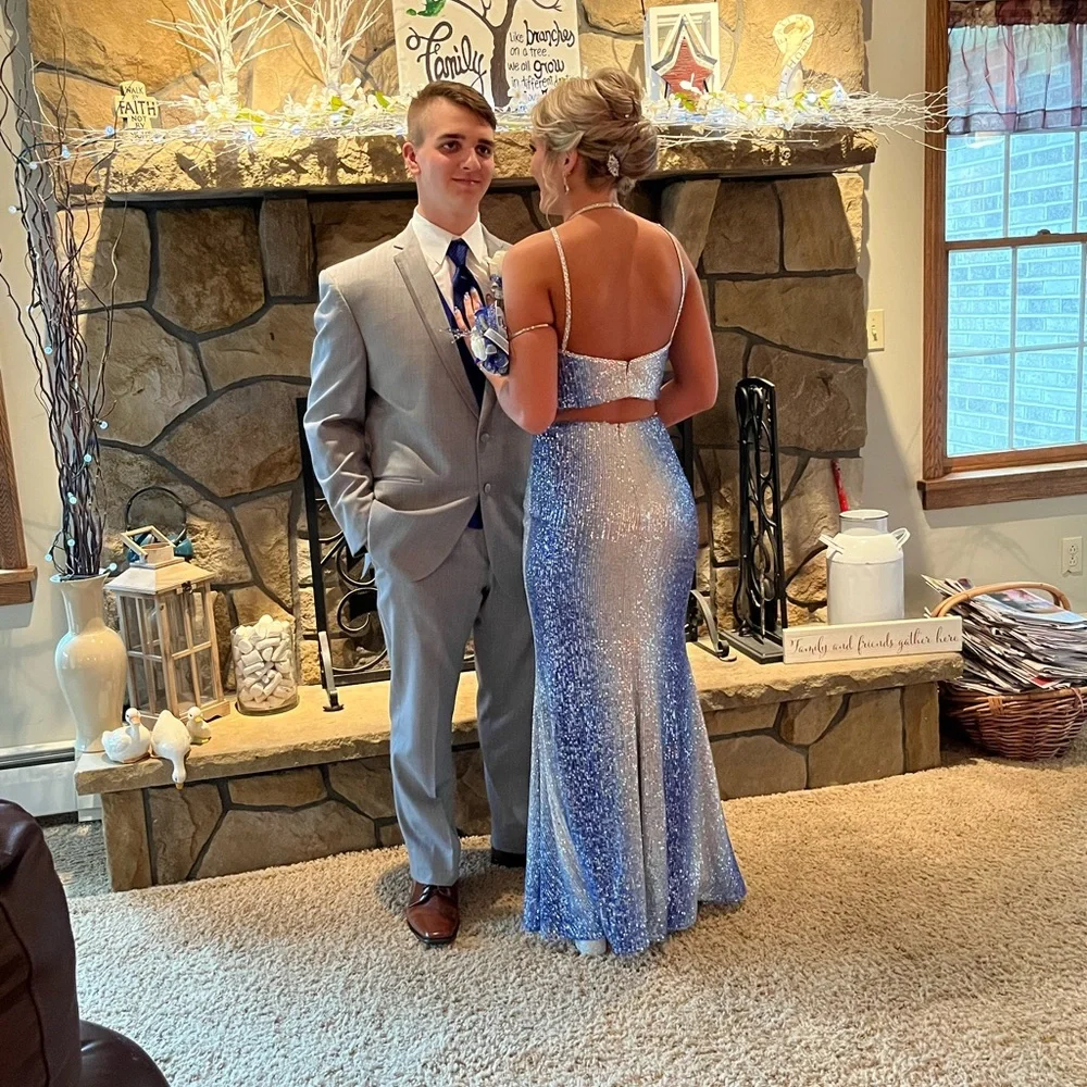 Stunning Blue and Gold Women's 2 Piece Prom Dress - Picture 4 of 6